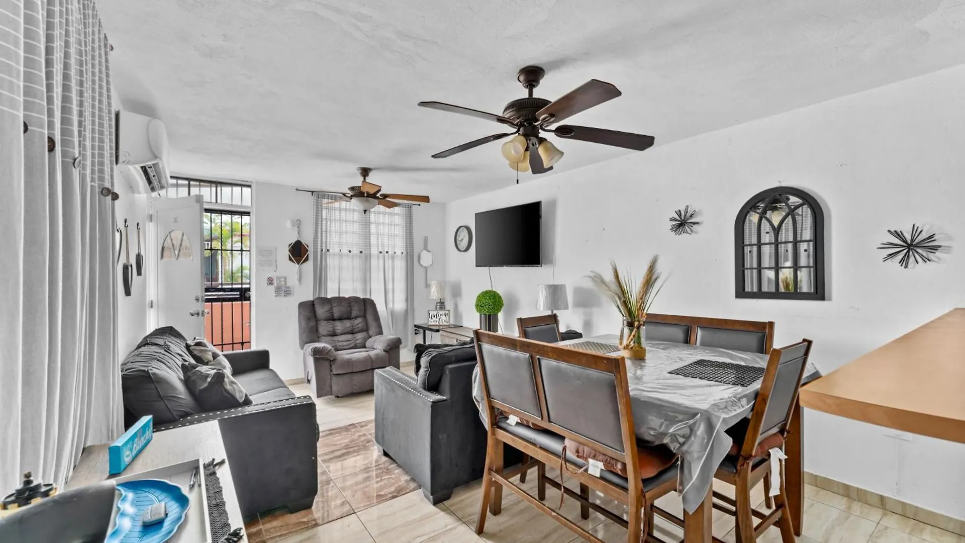 Σπίτι διακοπών Lupa Guesthouse Affordable Family Home Rincon